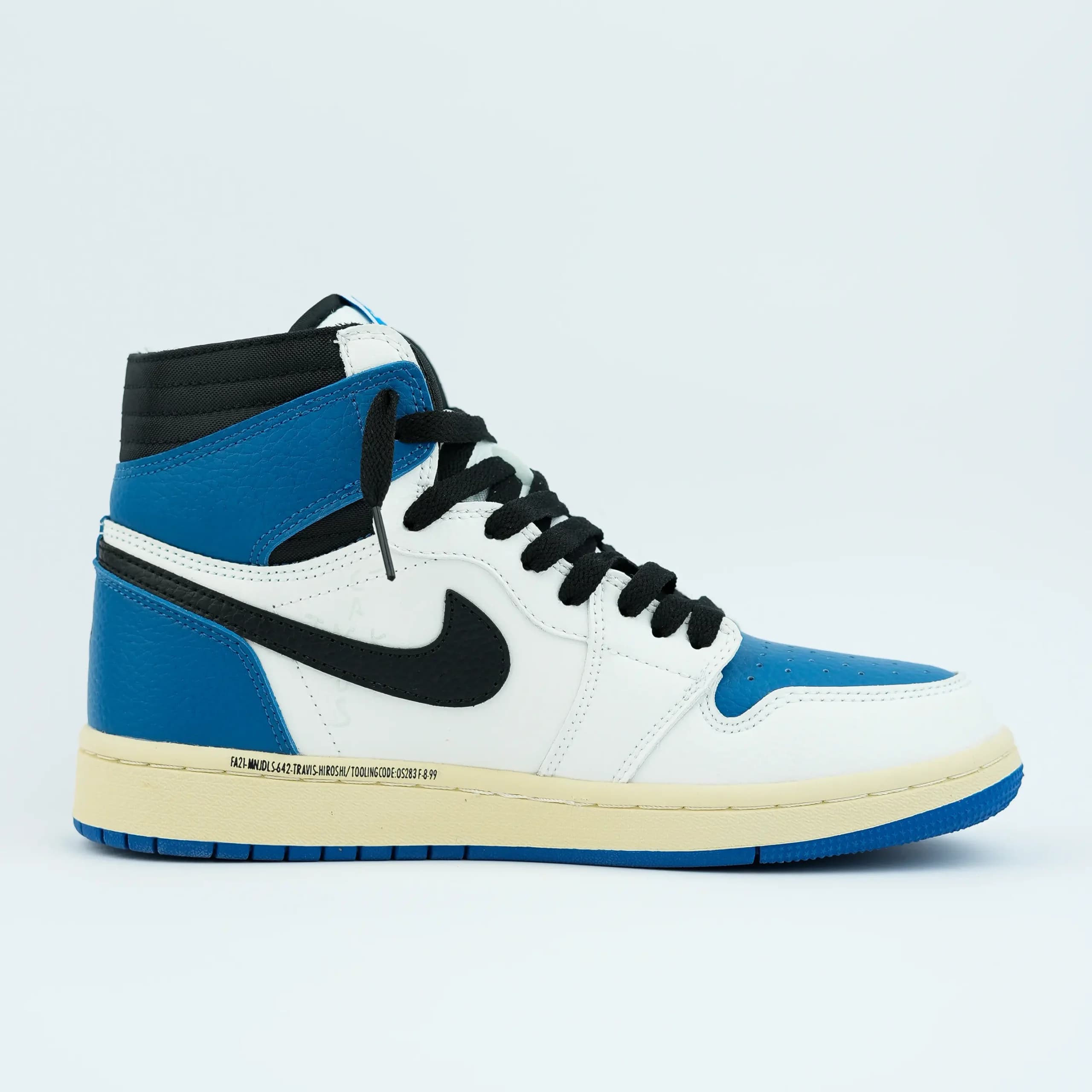 جردن وان ترویس فرگمنت آبی | Nike Air Jordan 1 High — تصویر ۶