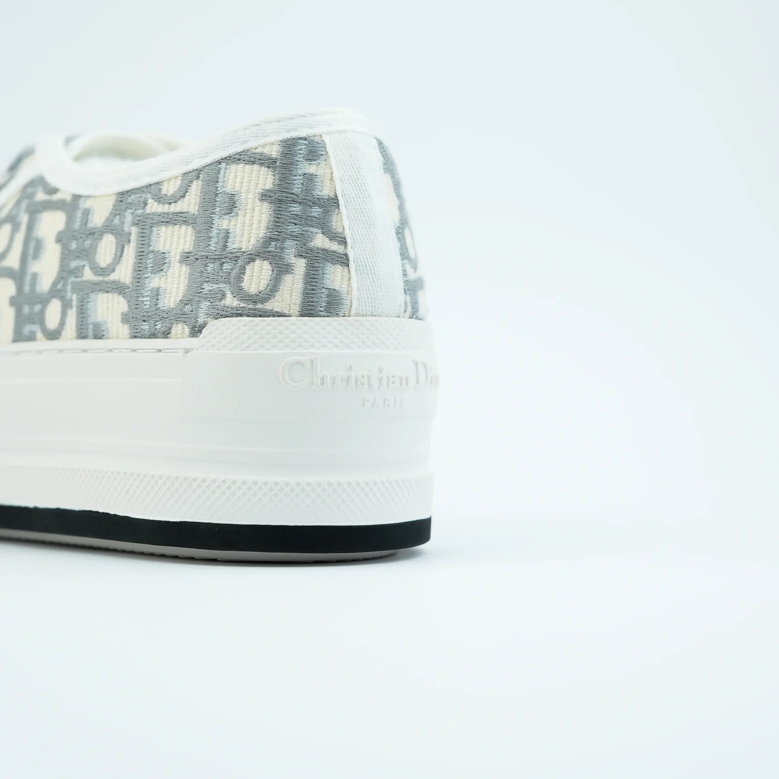 دیور طوسی اوبلیک | Dior Platform Sneaker — تصویر ۳