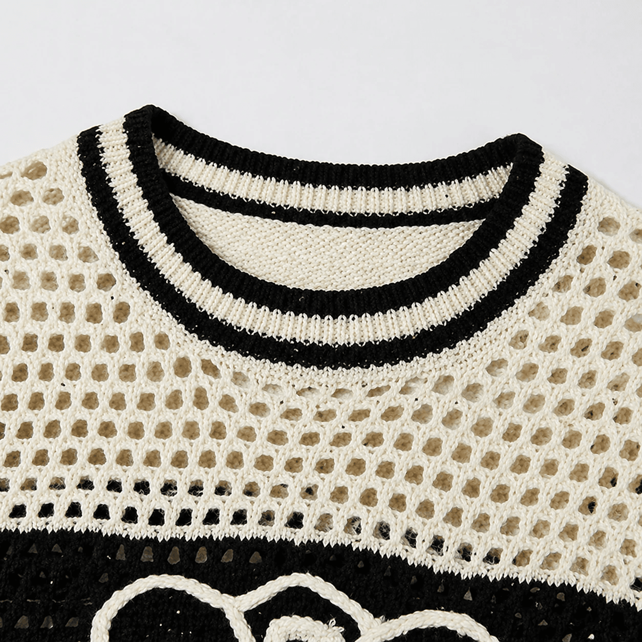 بافت سلین کرم مشکی | CELINE Triomphe Sweater — تصویر ۴