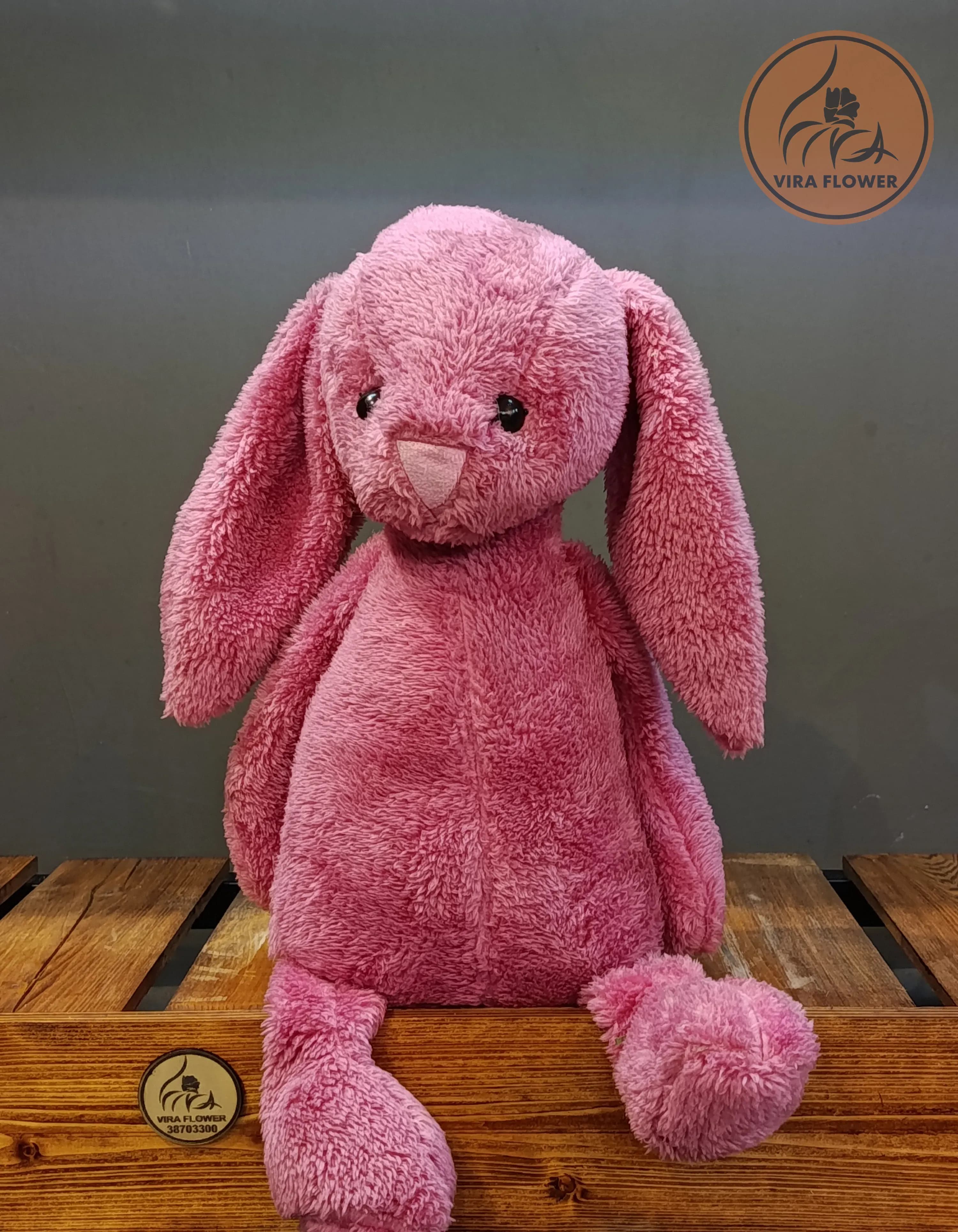 عروسک خرگوش صورتی