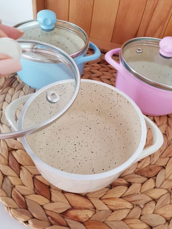 قابلمه تک سایز 12 عروس ویکتوریا رنگ کرم — تصویر ۳