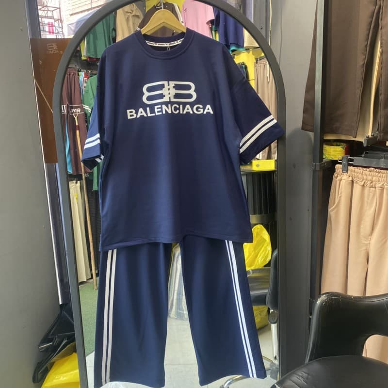 ست کاپلی Balenciega آستین سه ربع — تصویر ۸
