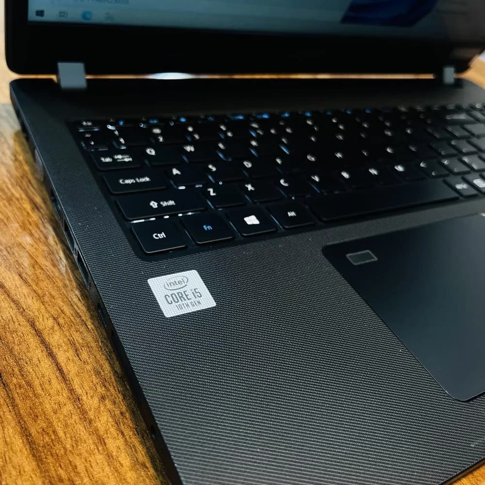 acer TravelMate p215-52 - ایکس رایانه — تصویر ۴
