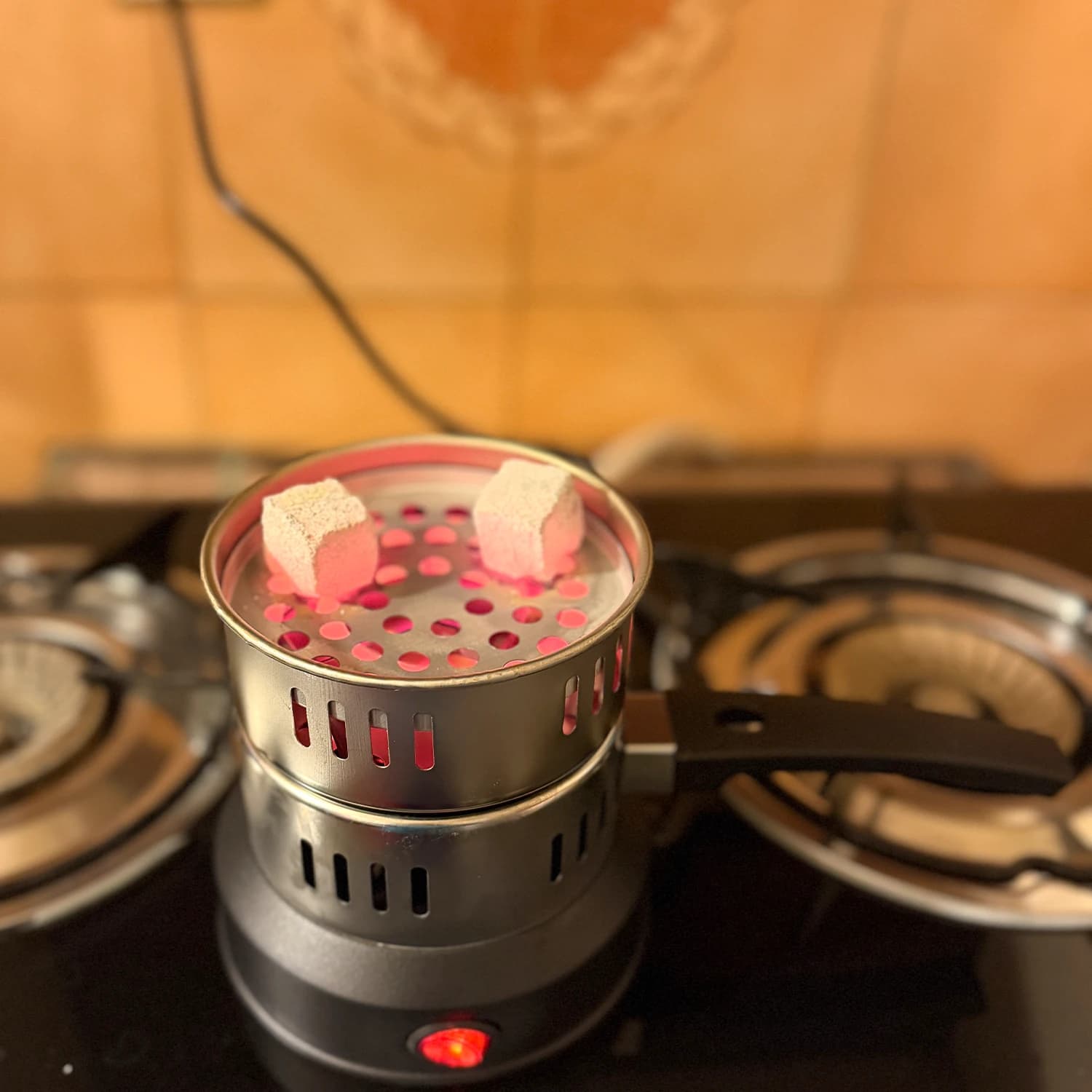 ذغال سرخ کن درجه یک خارجی — تصویر ۴