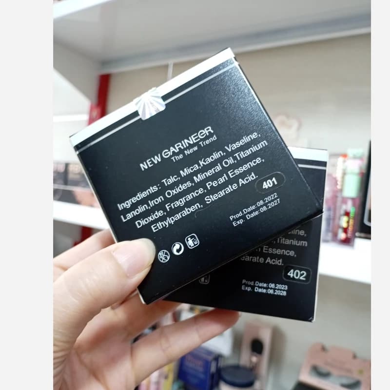 پنکک گیاهی برند Herbal Compact Powder ضد آب و مات کننده کد 5175 — تصویر ۴