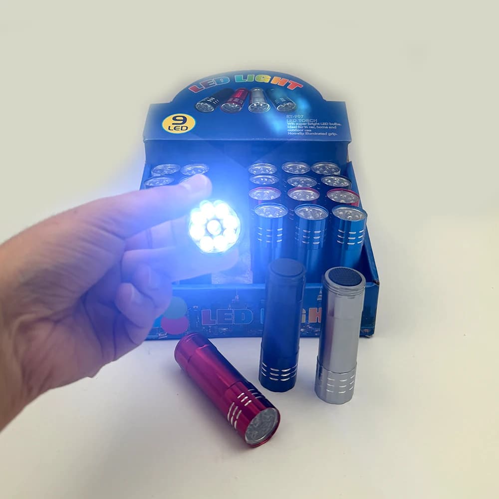 چراغ قوه فلزی فوق پر نور 6 LED — تصویر ۳