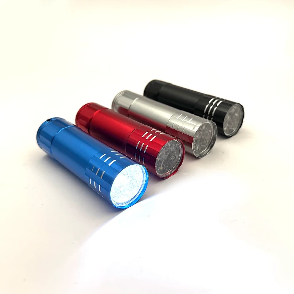 چراغ قوه فلزی فوق پر نور 6 LED — تصویر ۲