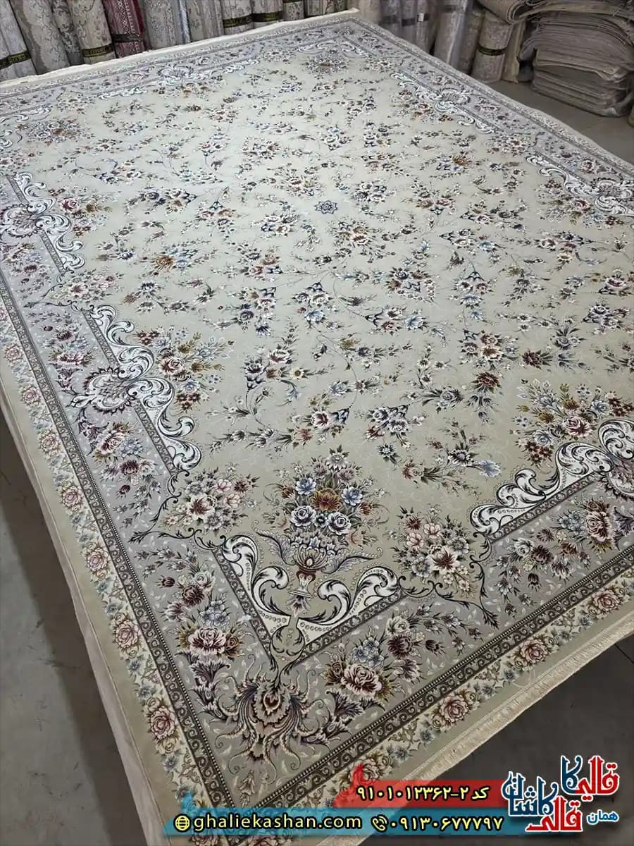 فرش کلاسیک 1200 شانه طرح افشان ماهرو رنگ بژ کاشان — تصویر ۳
