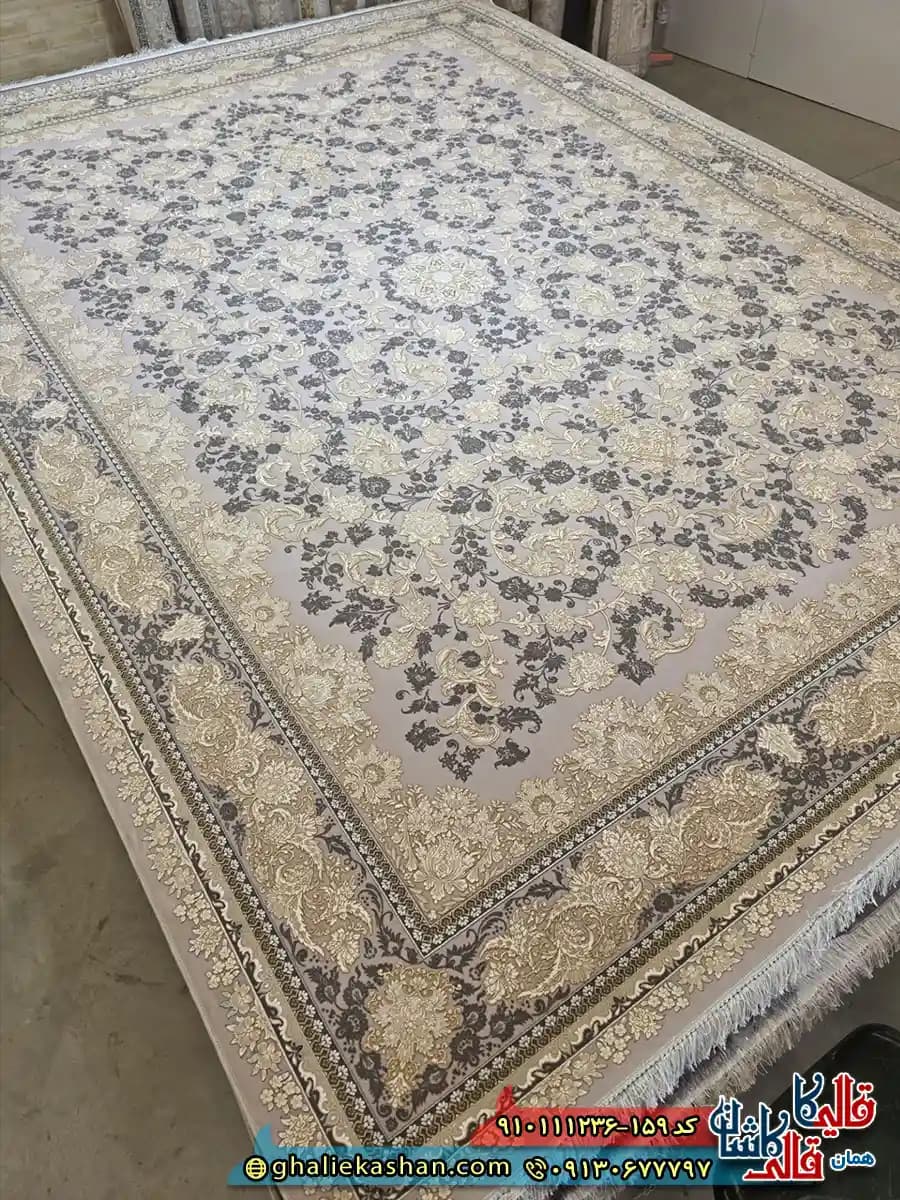 فرش طلاکوب 1200 شانه طرح افشان مهرآوا رنگ بژ گل برجسته کاشان — تصویر ۳