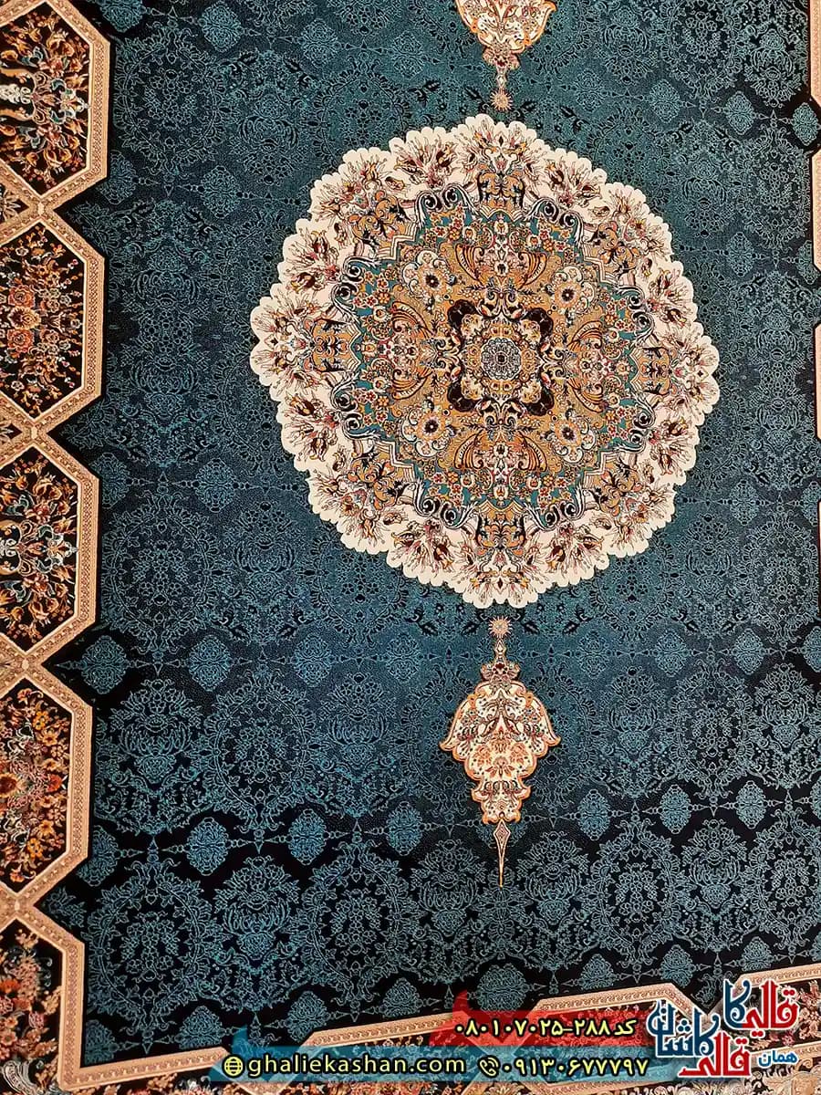 فرش کلاسیک 700 شانه طرح هالیدی رنگ سرمه ای کاشان — تصویر ۶