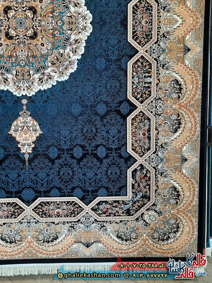 فرش کلاسیک 700 شانه طرح هالیدی رنگ سرمه ای کاشان — تصویر ۴