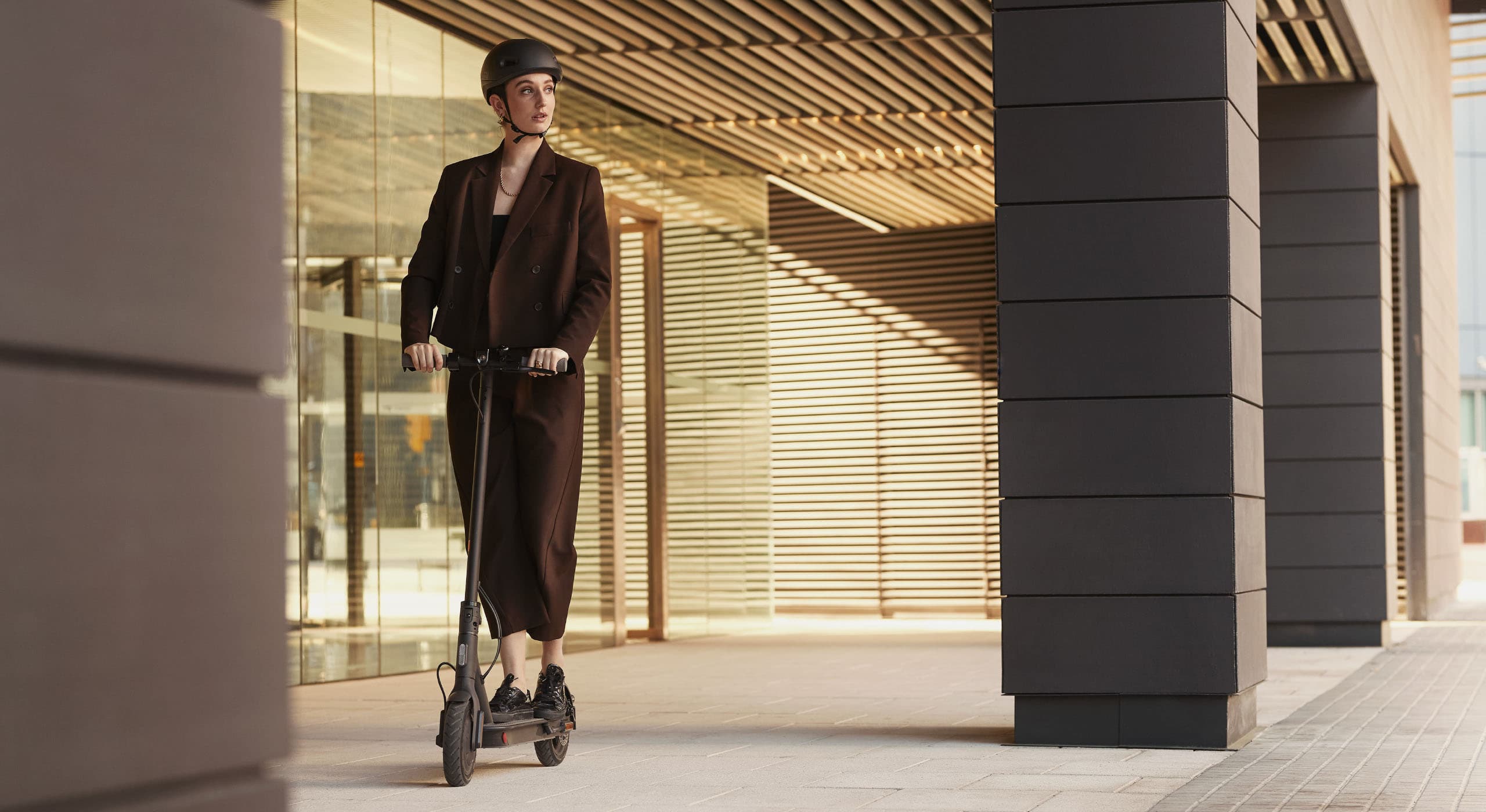 اسکوتر برقی شیائومی مدل Mi Scooter 1S DDHBC05NEB — تصویر ۸