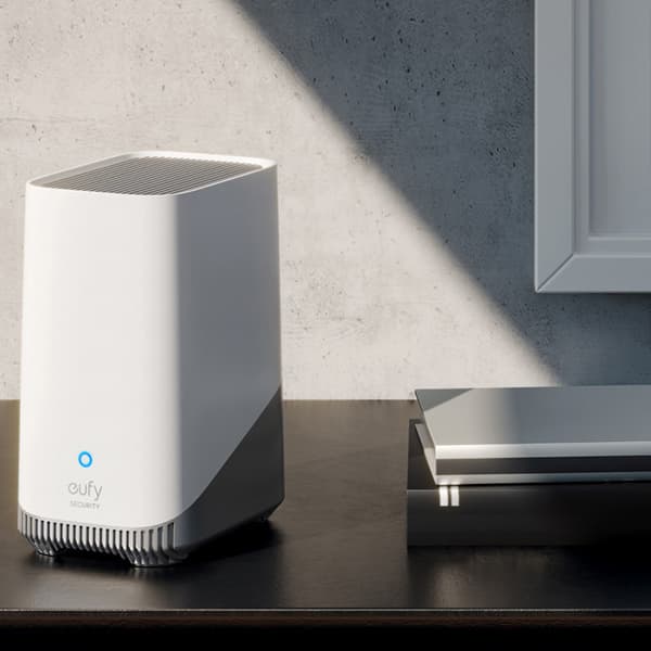 دوربین نظارتی یوفی مدل eufyCam 3C S300 همراه با HomeBase — تصویر ۵