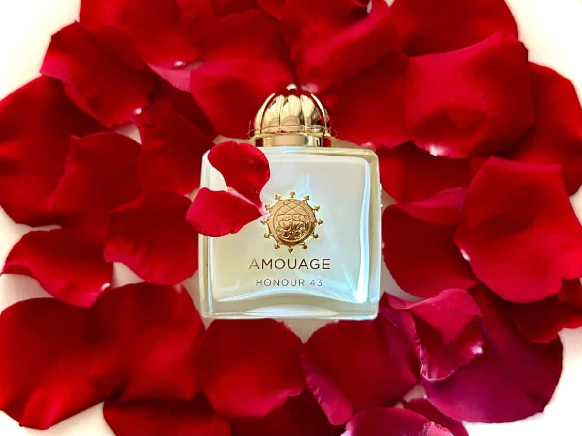 عطر ادکلن آمواج هانر 43 زنانه اصل | Amouage Honour 43 Woman 100 ml — تصویر ۲