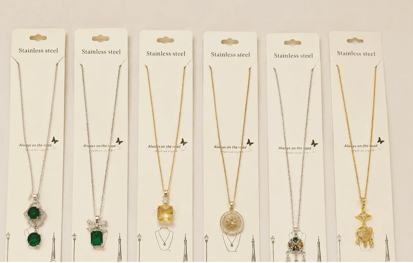 گردنبند استیل ضدحساسیت طرح گل چندرنگ – Stainless Steel Necklace** — تصویر ۲