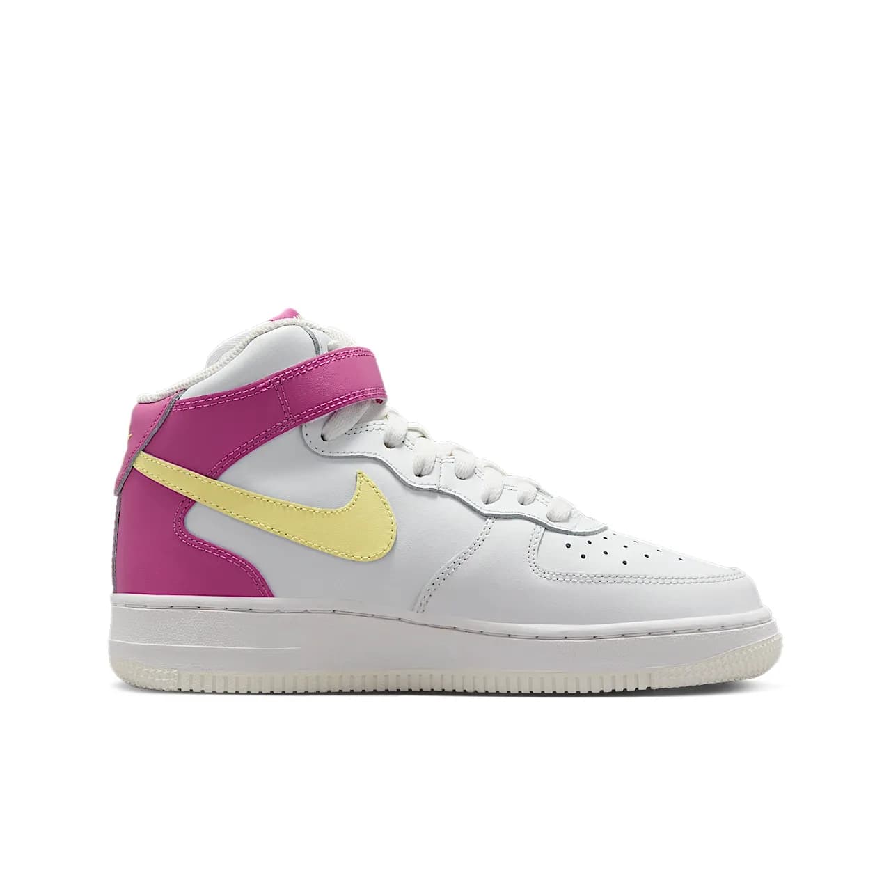 Nike Air Force 1 Mid LE — تصویر ۳