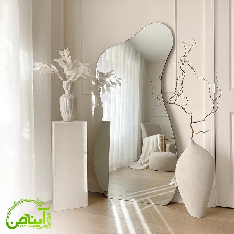 آینه قدی دفرمه – طرح زیزی گولو — تصویر ۲