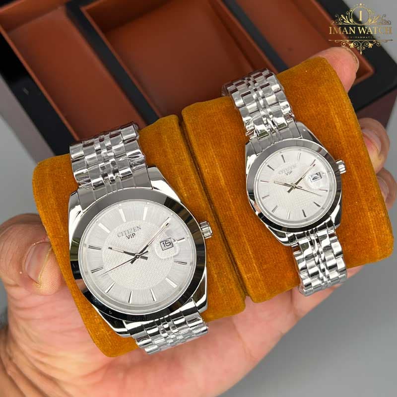 ساعت مچی ست سیتیزن نقره ای صفحه سفید Citizen 5565 — تصویر ۲