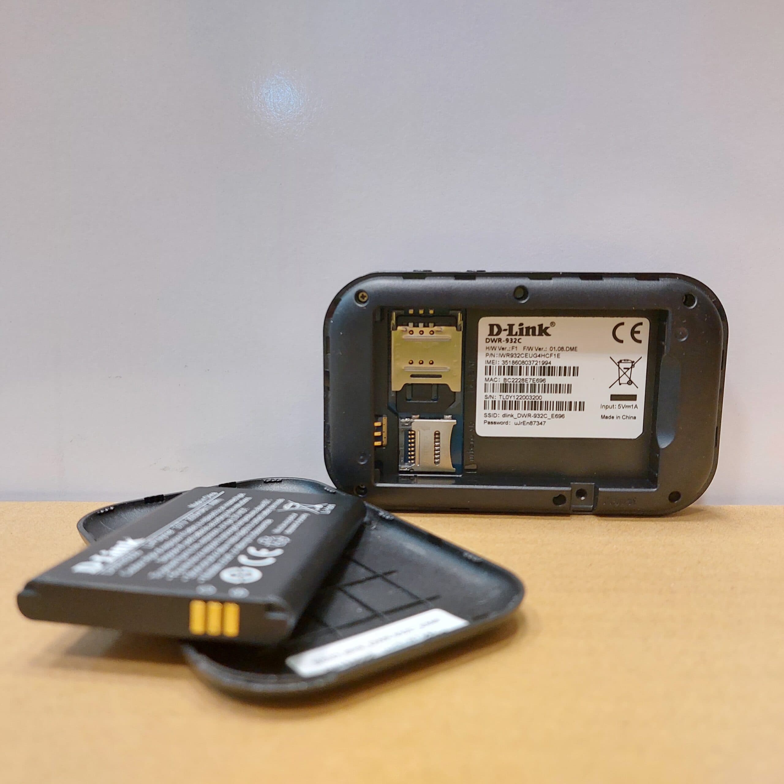 مودم 4G قابل حمل دی-لینک مدل Dlink DWR-932C دست دوم بدون جعبه — تصویر ۶