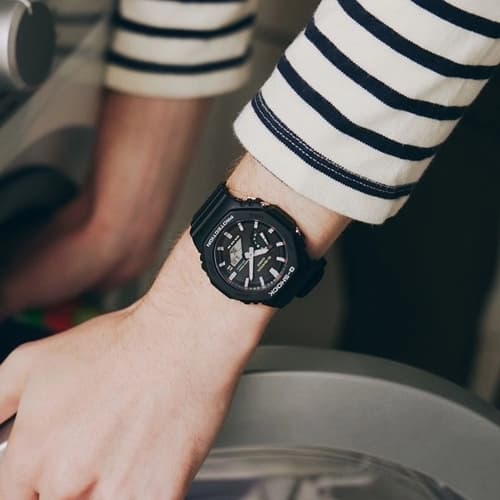 ساعت مچی مردانه کاسیو جی شاک مدل GA-2100RL-1A — تصویر ۱۰