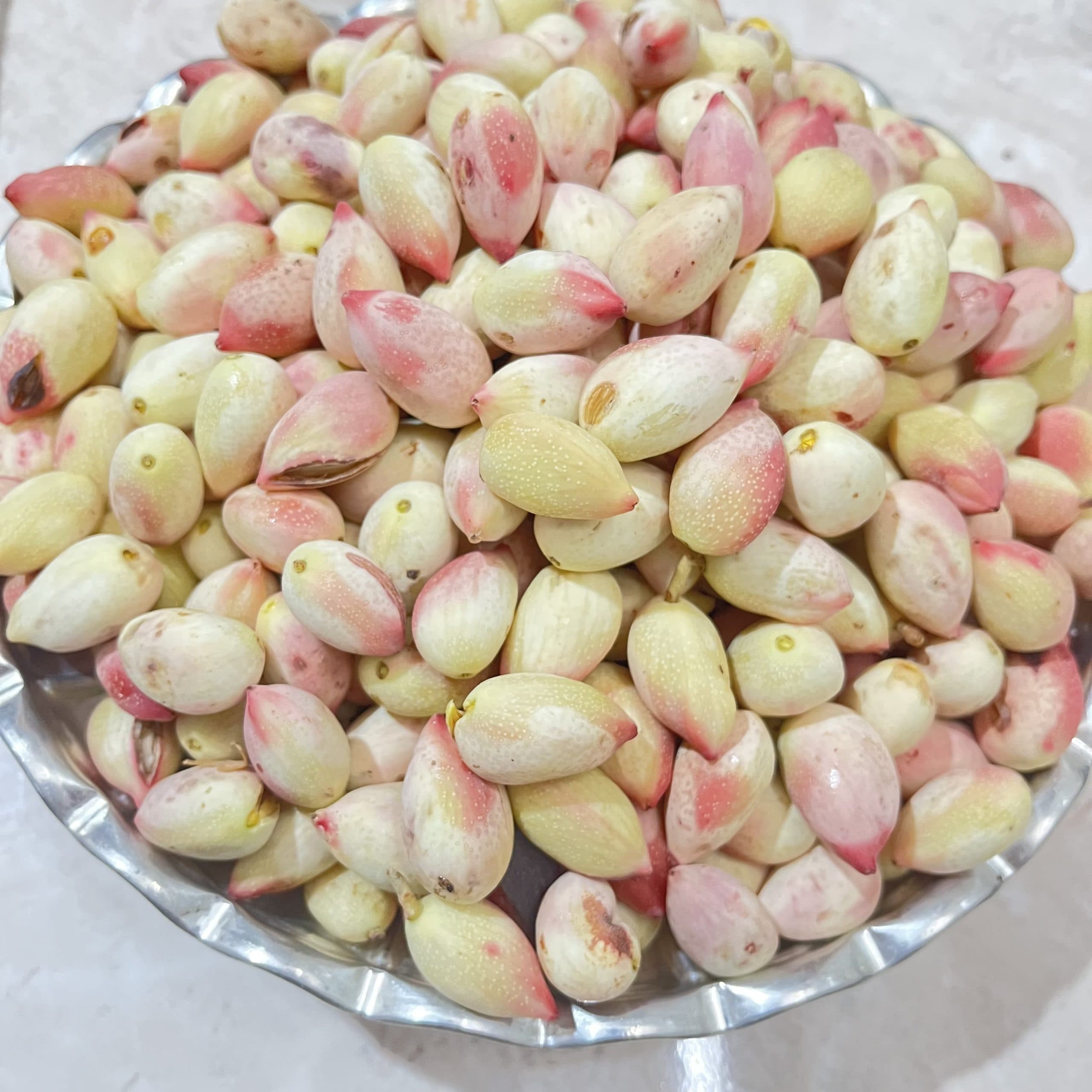 پسته احمد آقایی تازه دستچین