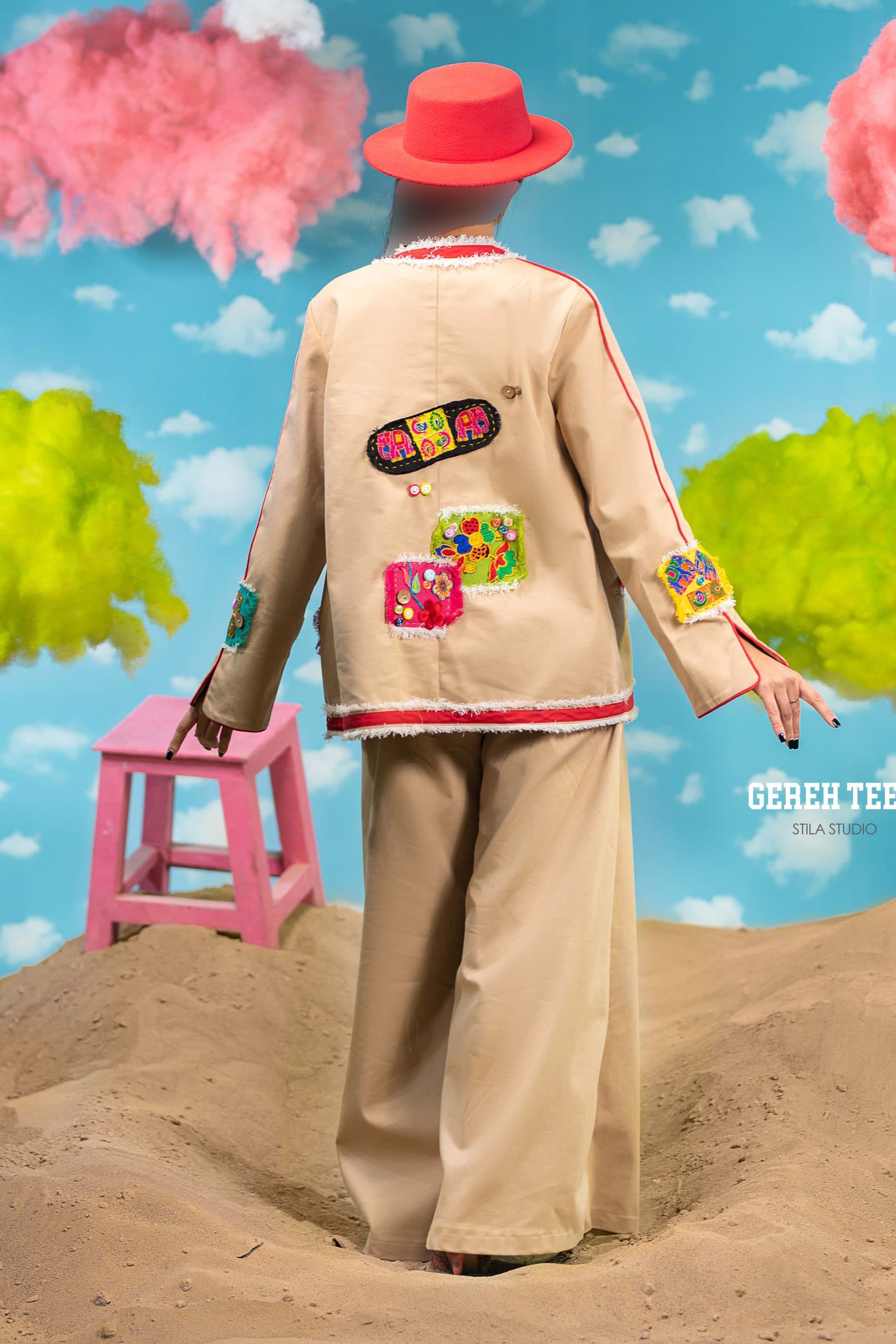 ست کت و شلوار زنانه کتان کرم گره استایل مدل تافی — تصویر ۲