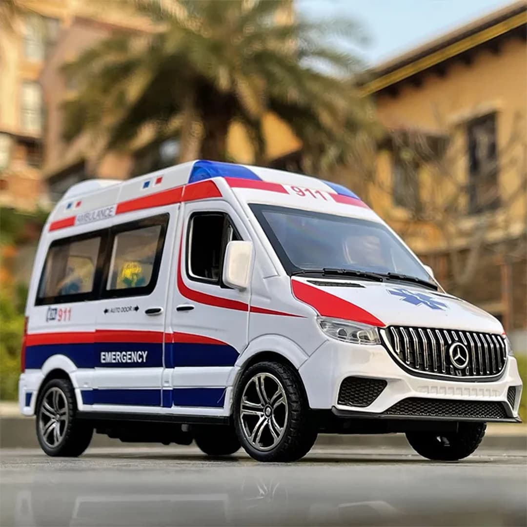 ماشین بازی مدل 911 Ambulance benz — تصویر ۳