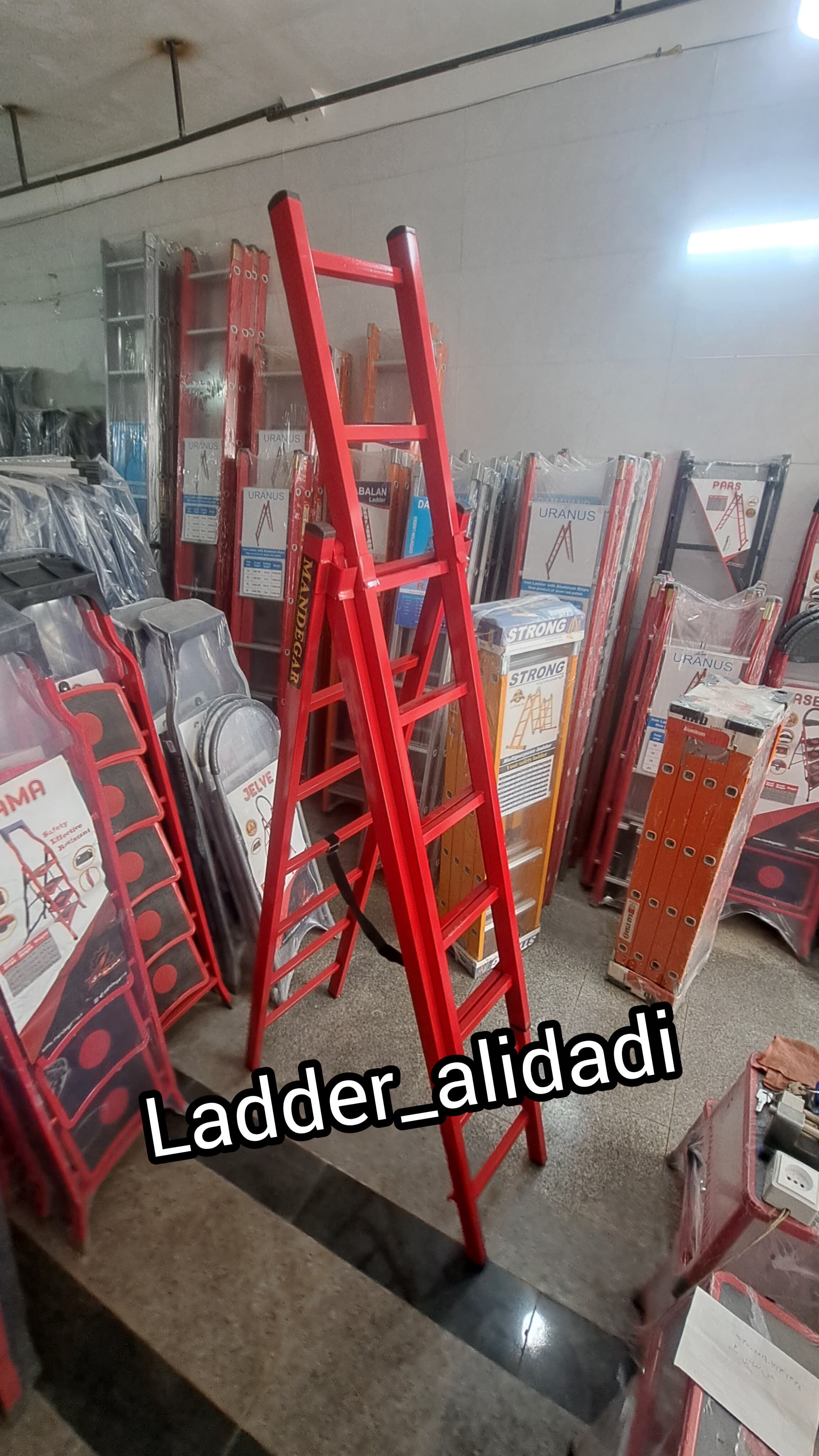 نردبان ۶متری ۳تکه ۲۱پله مخابراتی فلزی پارس ماندگار ارسال از تهران ب سراسر ایران