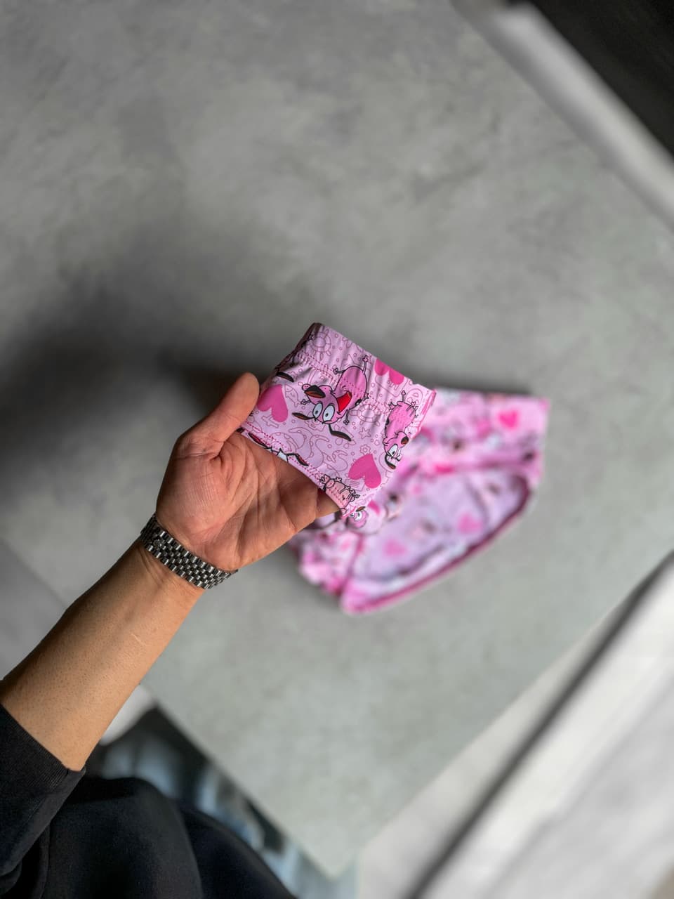 شورت مردانه کولسی اسلیپ Pink Silly Dog — تصویر ۲