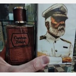 ادکلن کاپیتان بلک 100 میل باکیفیت عالی Capitan black — تصویر ۲