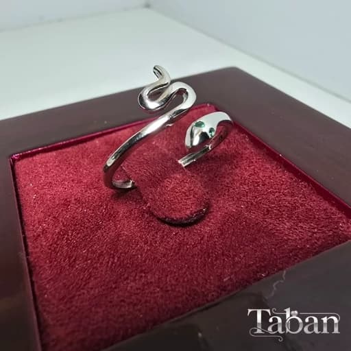 انگشتر نقره زنانه طرح مار کد 2
