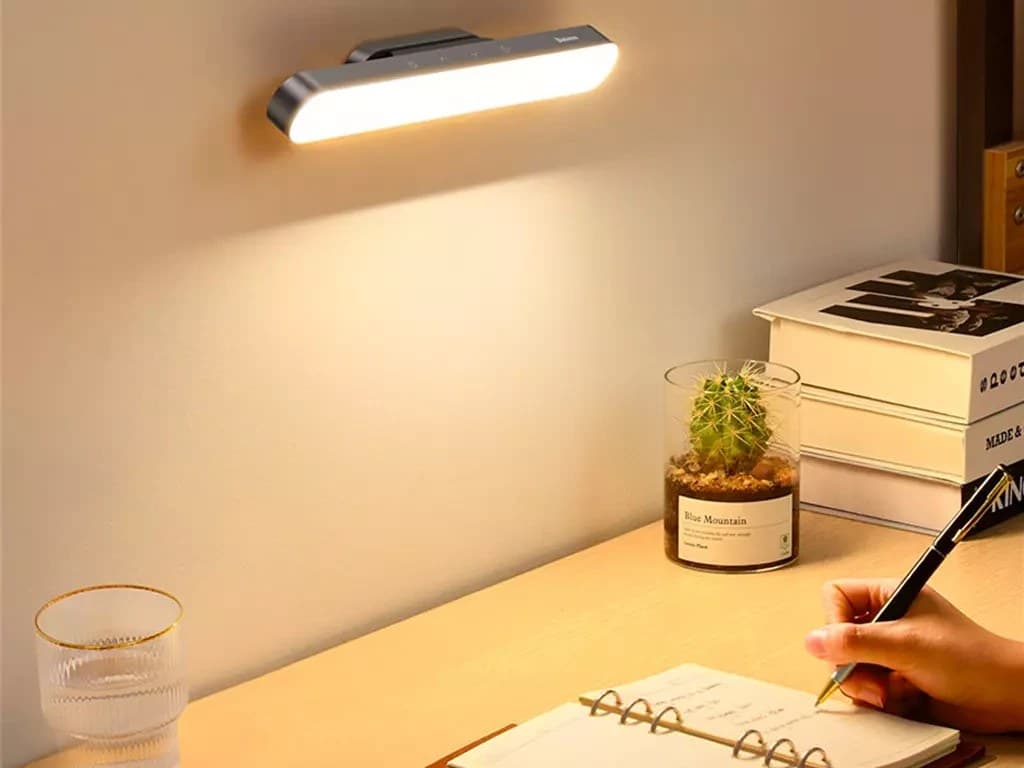 چراغ مطالعه مغناطیسی بیسوس Baseus Magnetic Charging Desk Lamp DGXC-C0G — تصویر ۱۲