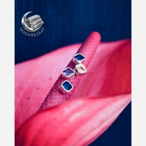 گوشواره نقره عیار925، مربع با سنگ اتمی (مناسب هدیه(