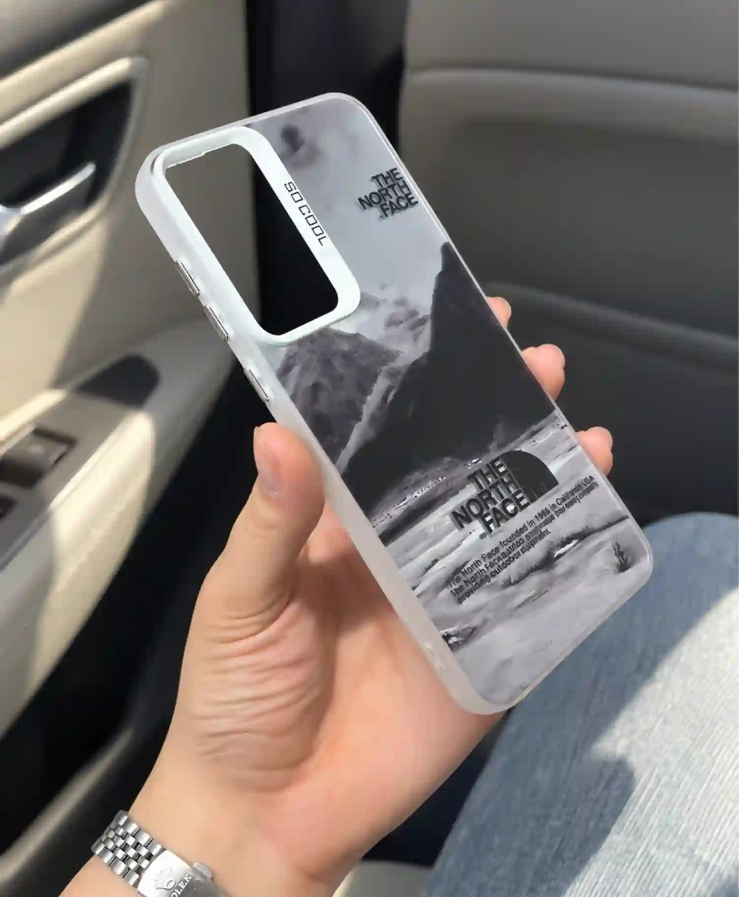 قاب فانتزی So Cool طرح نورث فیس گوشی موبایل Samsung S25 FE — تصویر ۲
