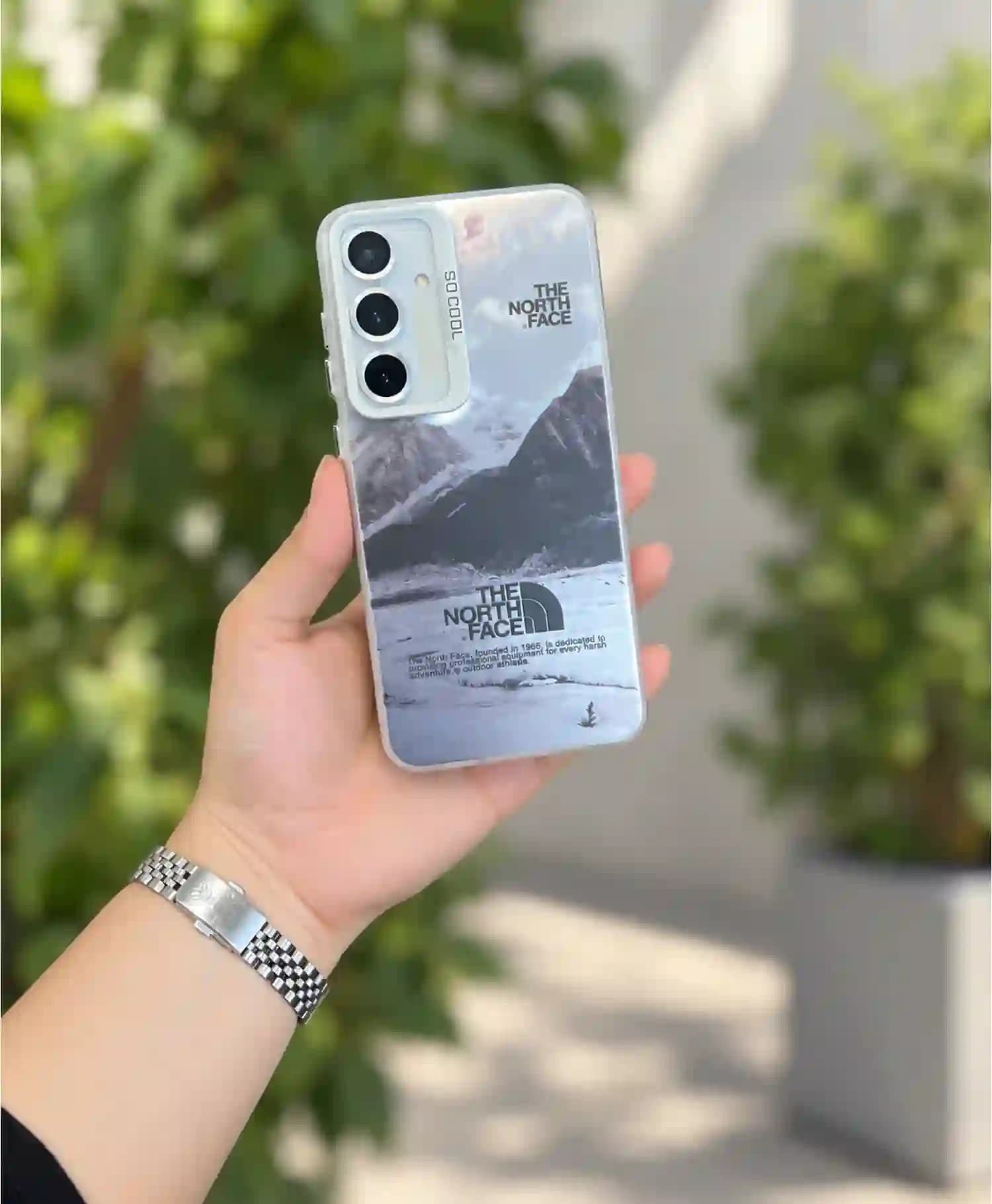 قاب فانتزی So Cool طرح نورث فیس گوشی موبایل Samsung S25 FE — تصویر ۴