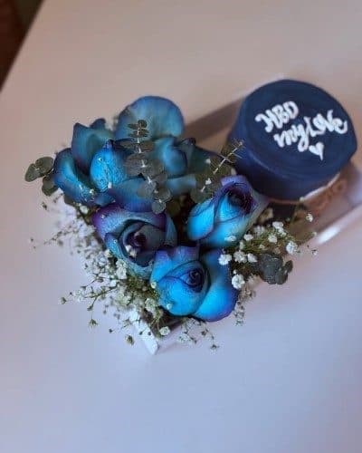 کیک و دسته گل به مناسبت شب یلدا