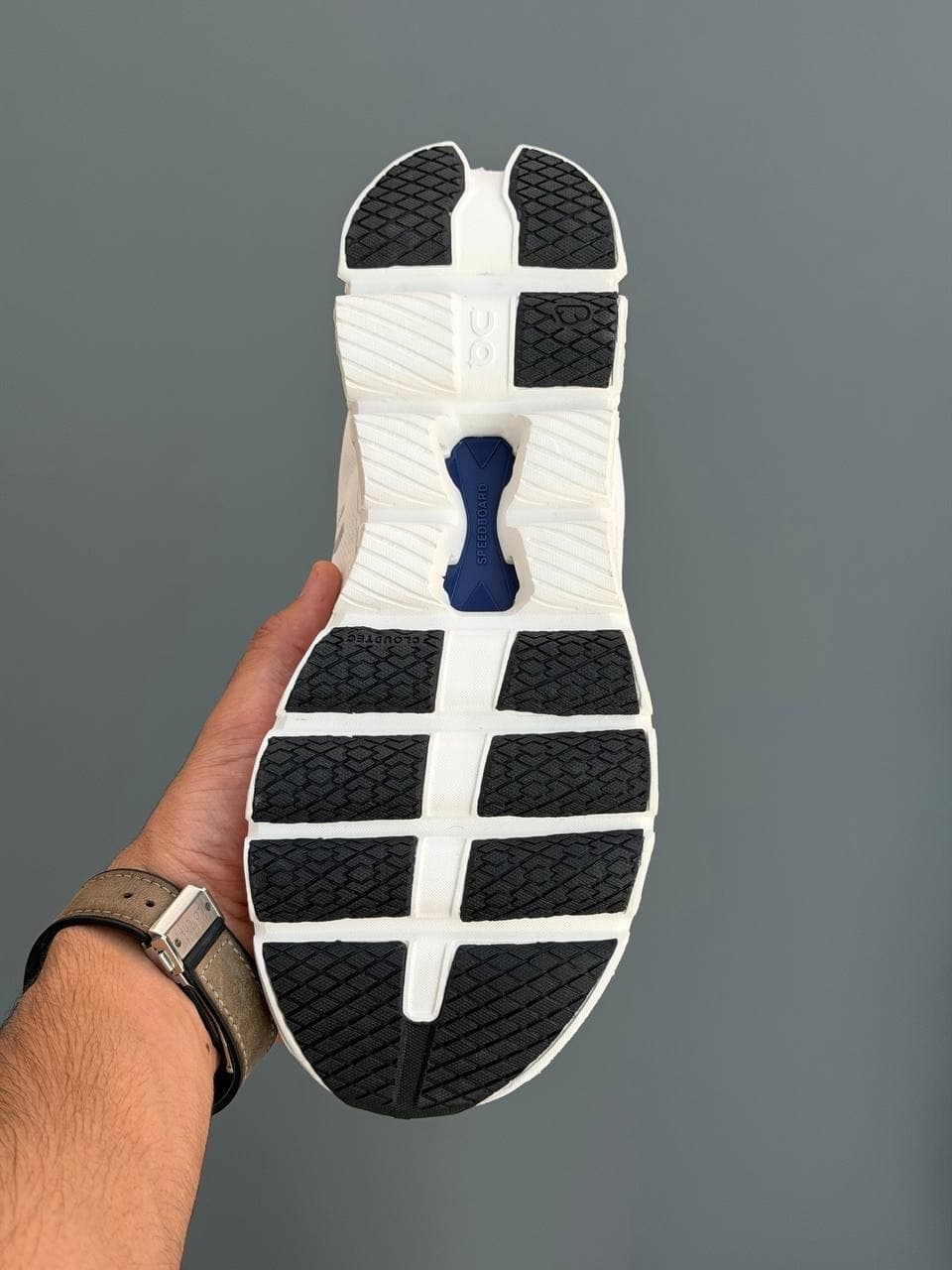 آن رانینگ کلود ایکس فور سفید آبی | On Running Cloud X 4 White/Blue — تصویر ۴