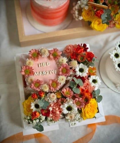 کیک تولد و گل برای تولد پسر خواهر بهمن ماهی