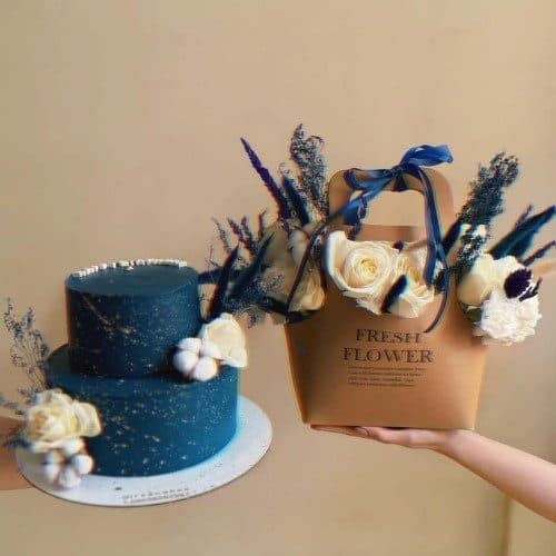 گل تولد و کیک برای دخترم