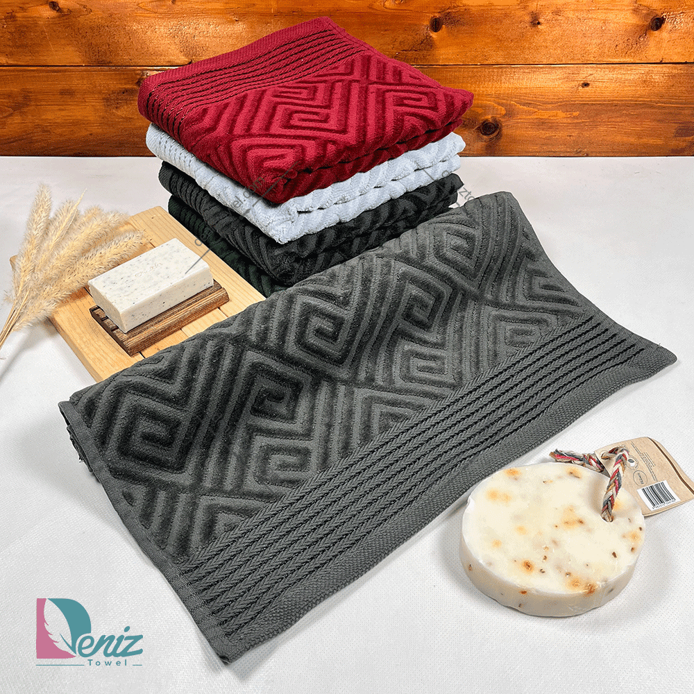 حوله دستی MAESTA رنگ یشمی تیره