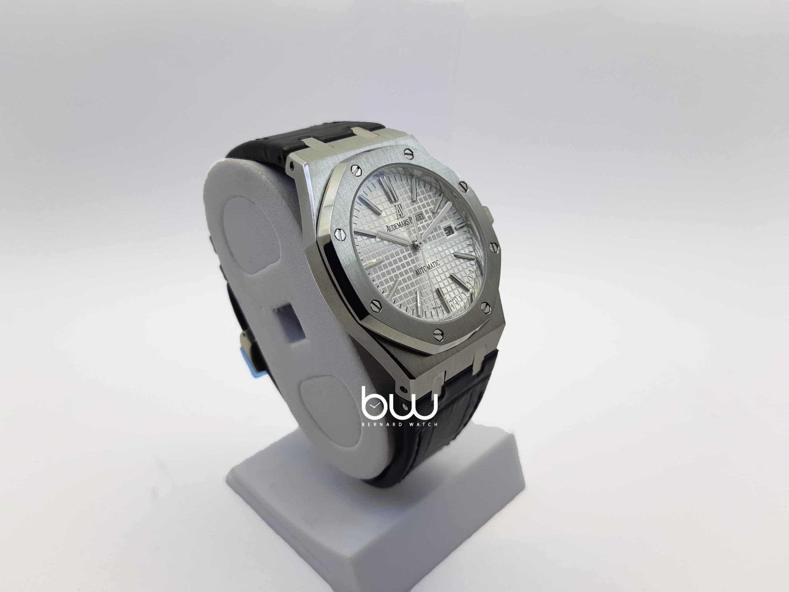 ساعت مچی ست اودمار پیگه مدل Audemars Piguet 16400CR — تصویر ۵