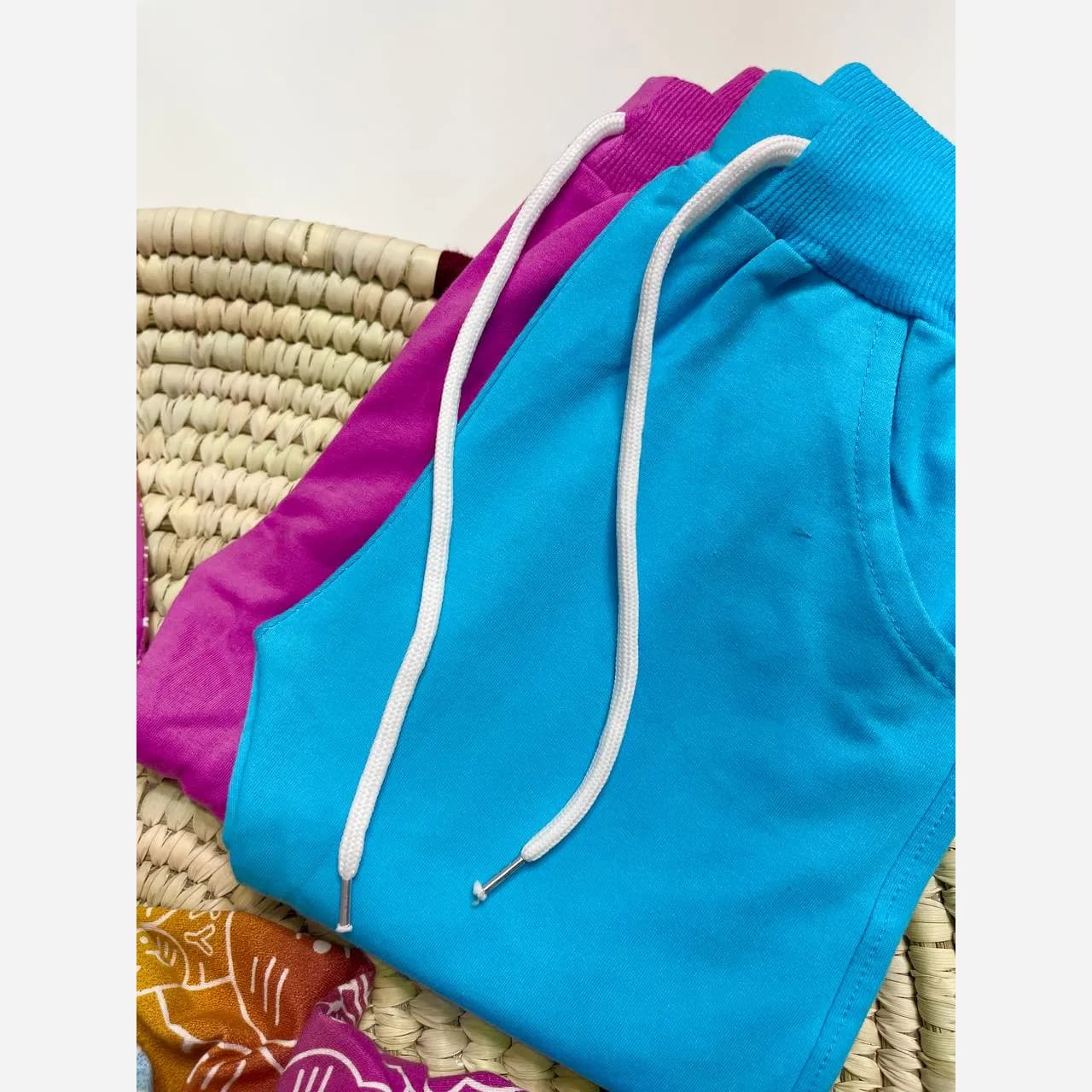ست هودی و شلوار بچگانه طرح TIGER رنگ صورتی و آبی سایز 2 تا 14 سال — تصویر ۳