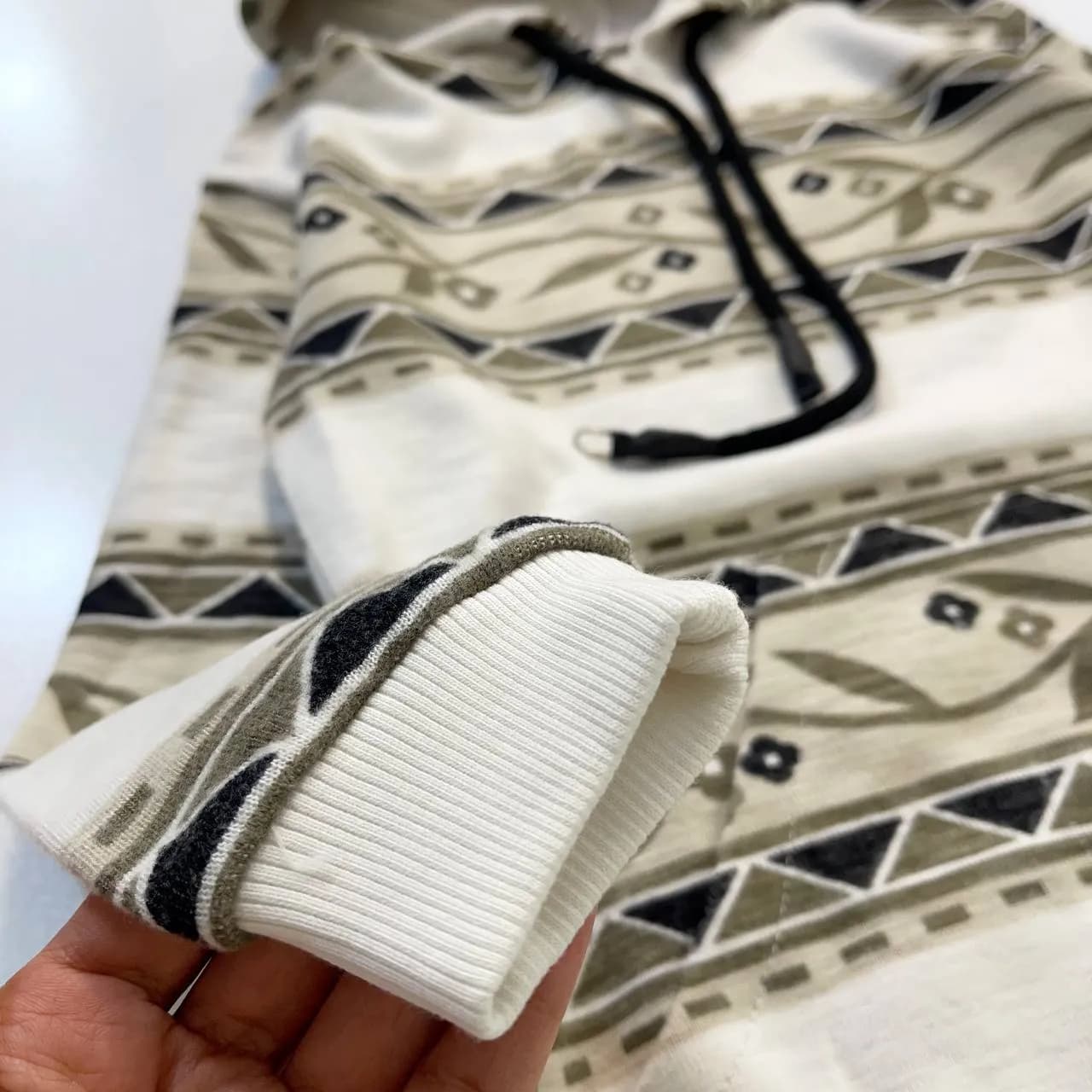 هودی لانگ طرح دار بنفش بچگانه — تصویر ۳
