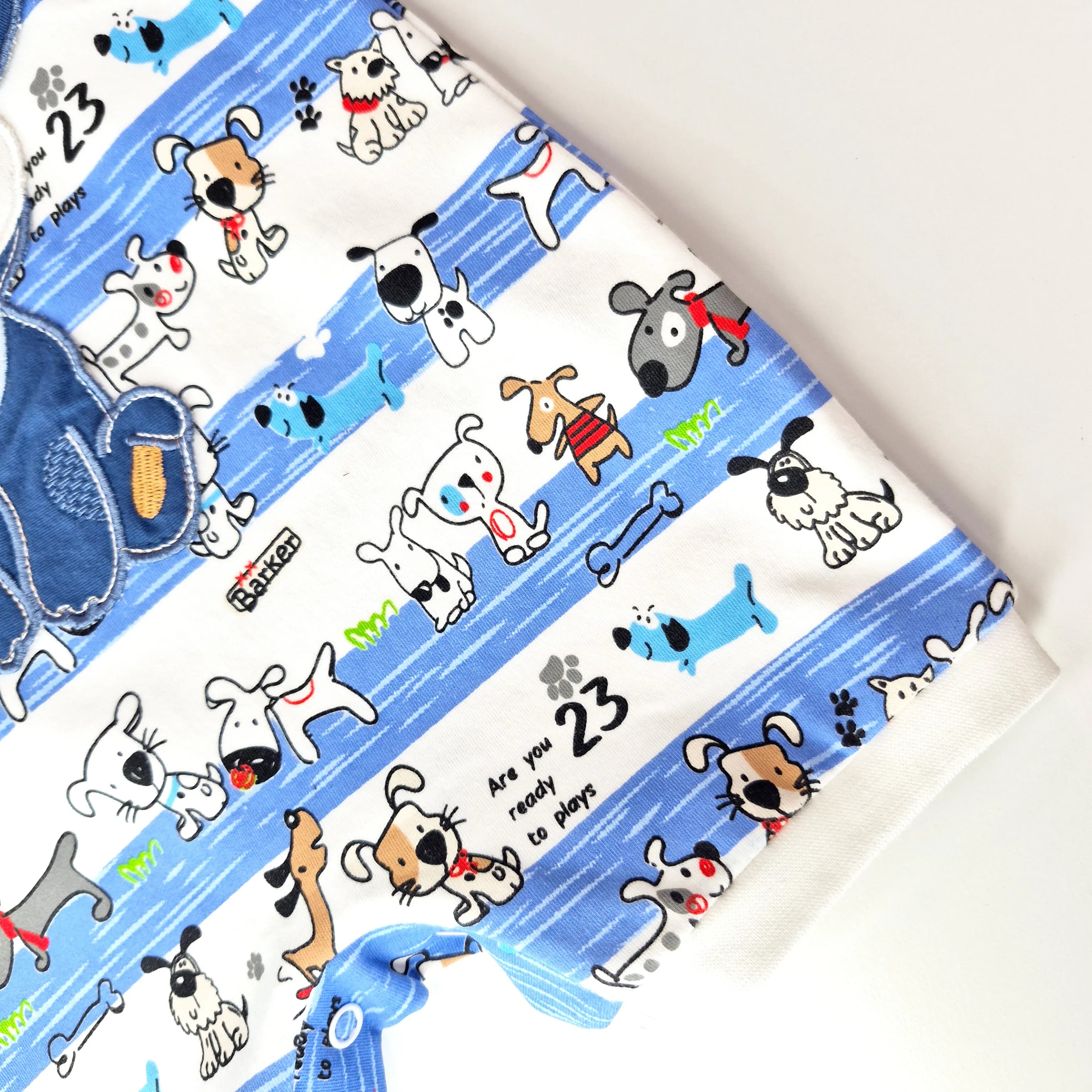 رامپر نوزادی دو تکه طرح سگ آبی به همراه تیشرت — تصویر ۳