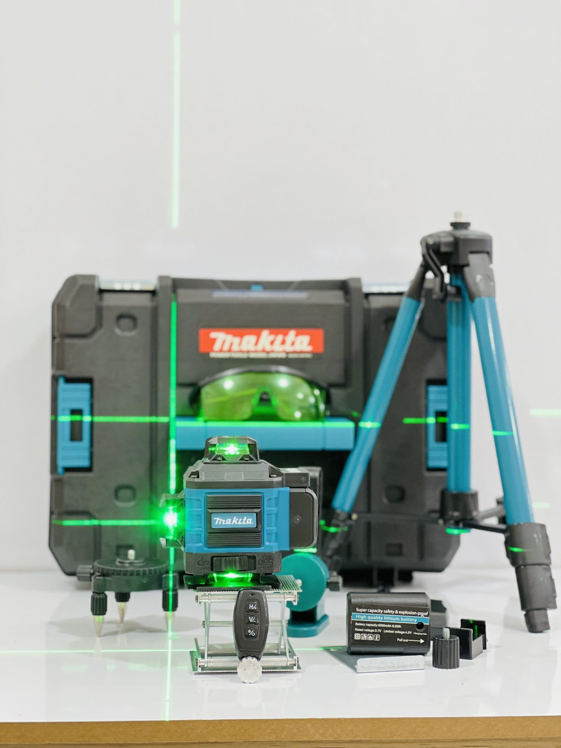 تراز لیزری مدل 4 بعدی نور سبز کد Makita 360-16 L