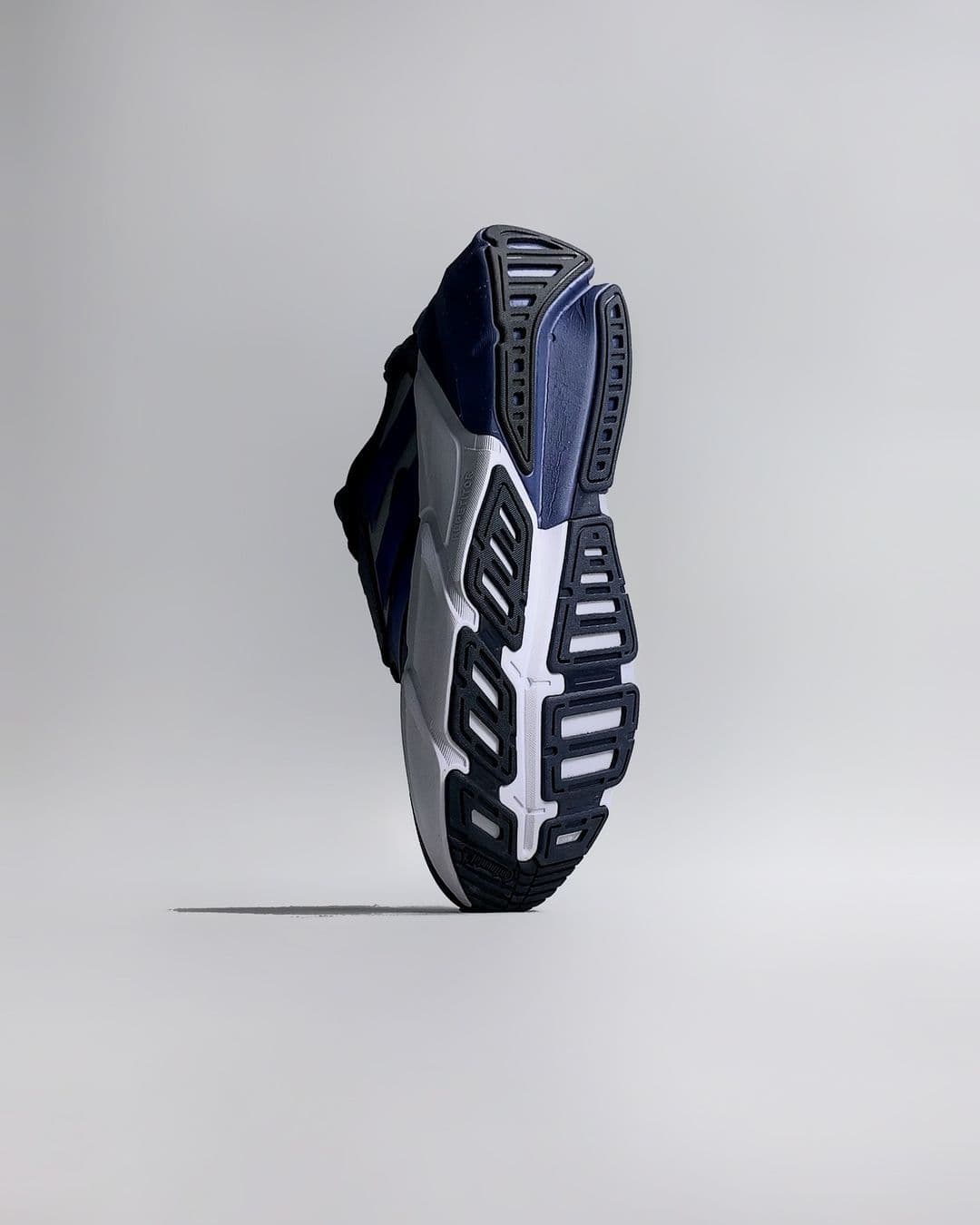 Adistar 2 M کفش رانینگ آدیداس adidas — تصویر ۶