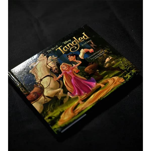 آرت بوک انیمشن گیسوکمند The Art of Tangled — تصویر ۲