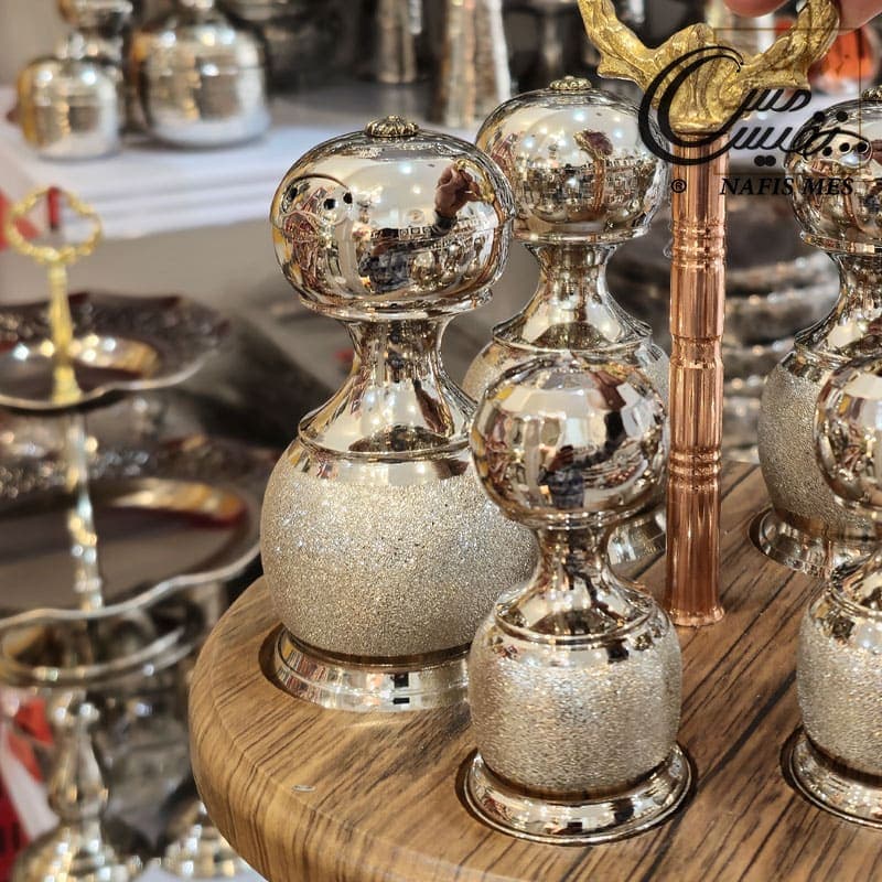 سرویس نمک پاش ، سماق پاش کروم طرح آیلین — تصویر ۲
