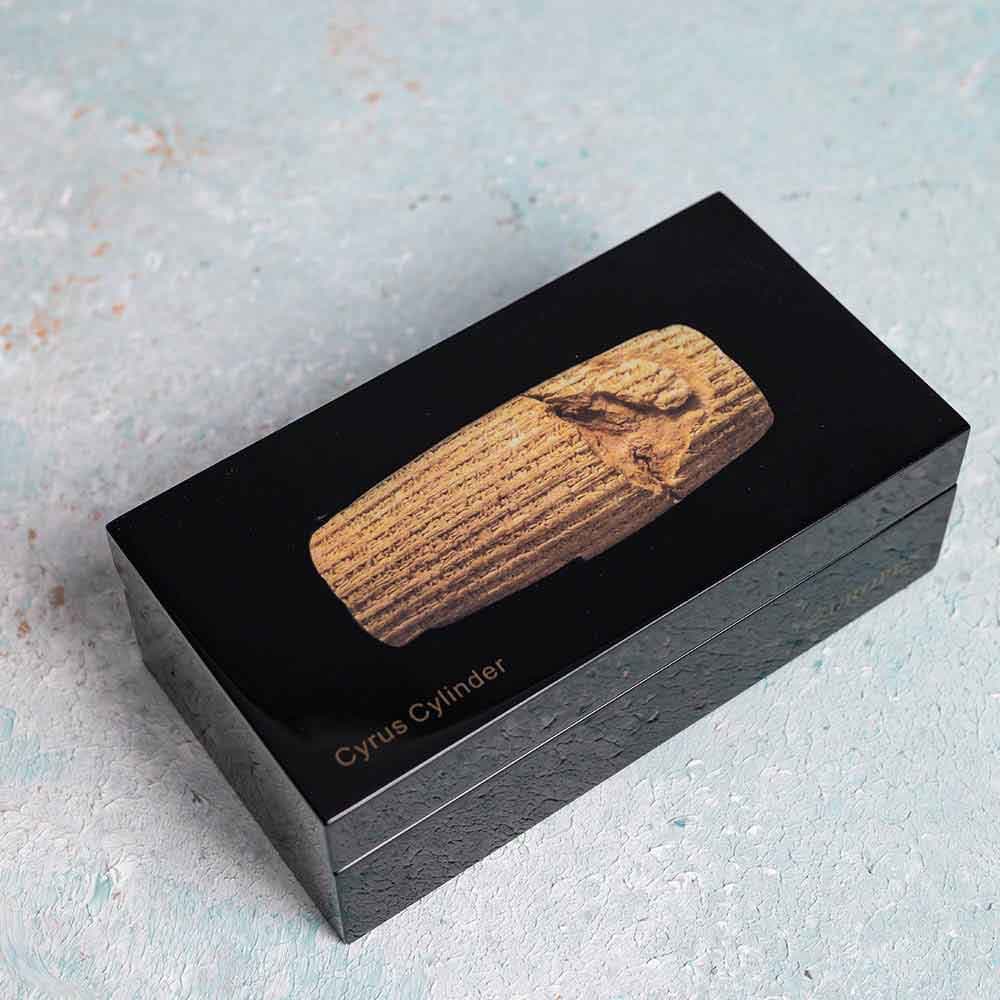 خودنویس یوروپن مدل منشور کوروش Cyrus Cylinder Pen — تصویر ۵
