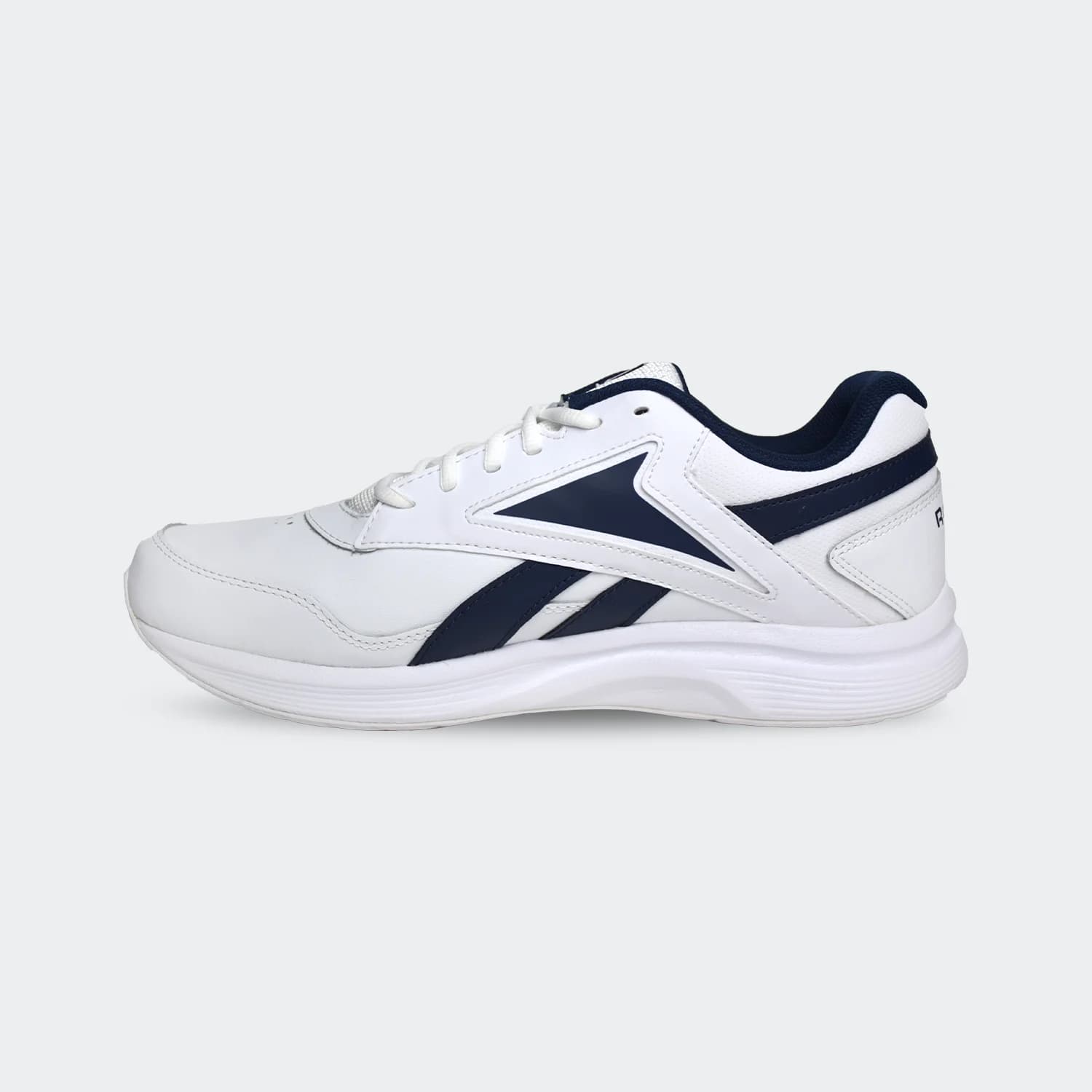 کفش پیاده روی مردانه ریباک مدل Walk Ultra 7 DMX Max — تصویر ۳